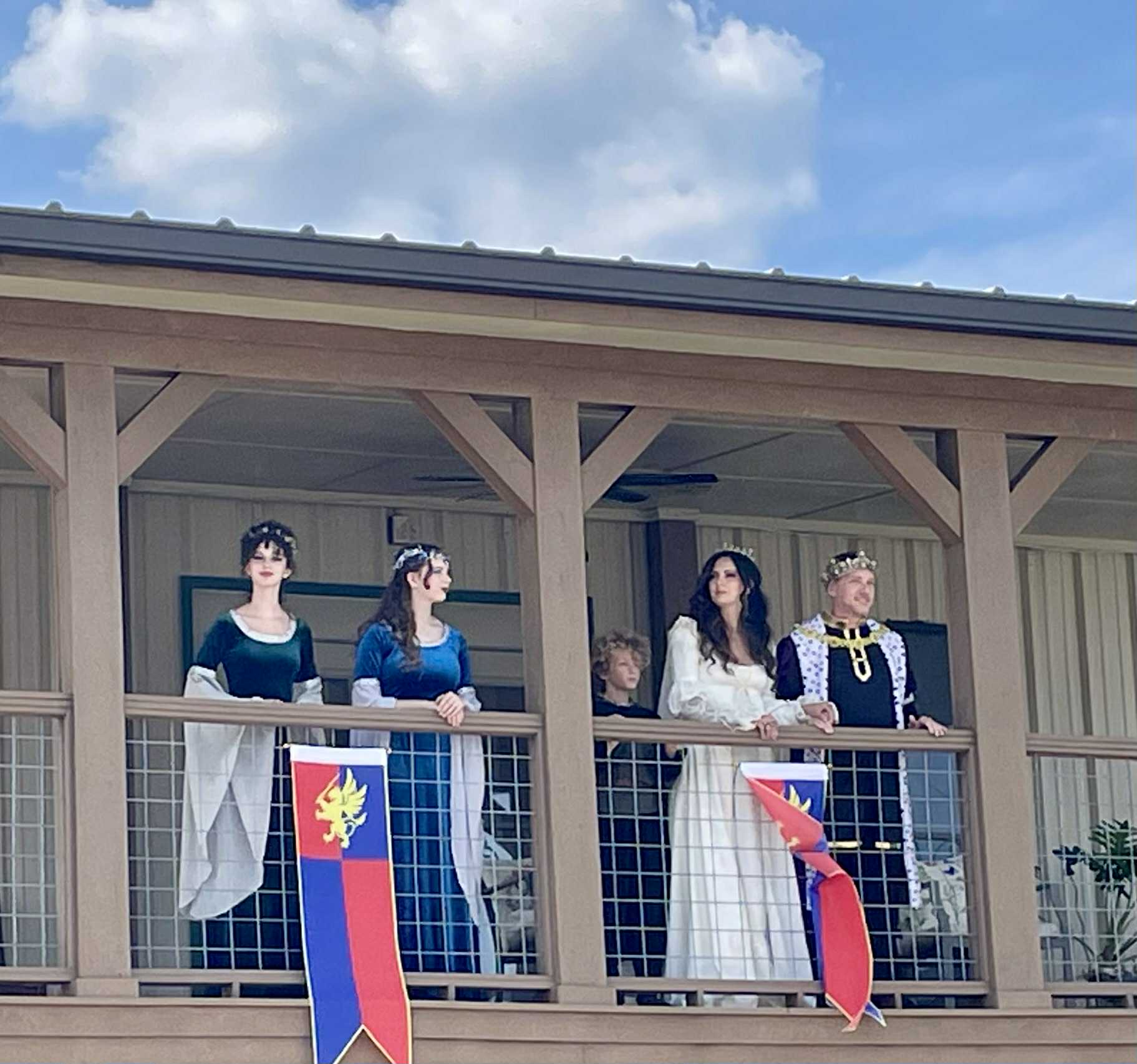 K&Q BALCONY